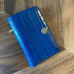 Tory Burch snake print wallet